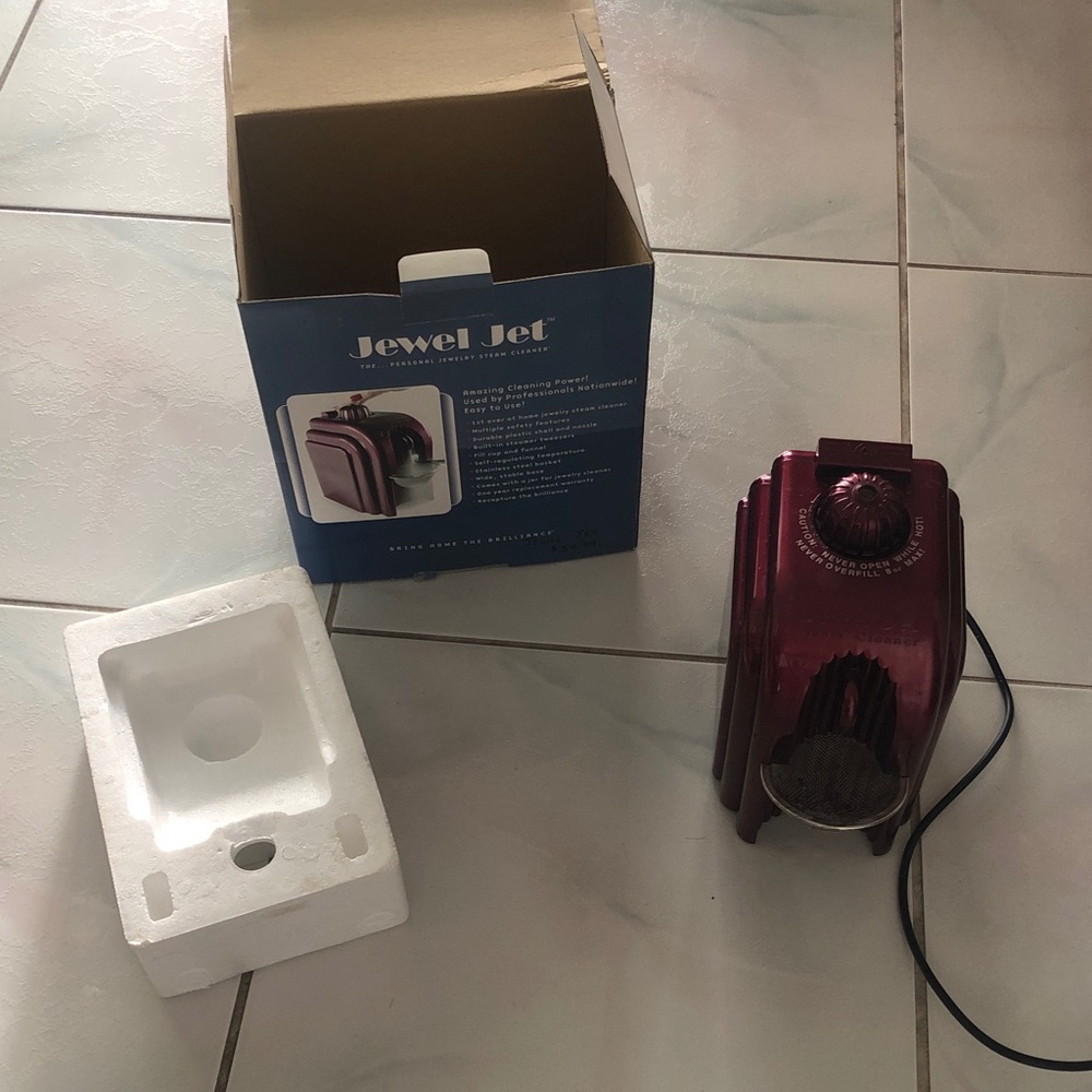 Metallic Red Electric Jewelry Polisher/steamer